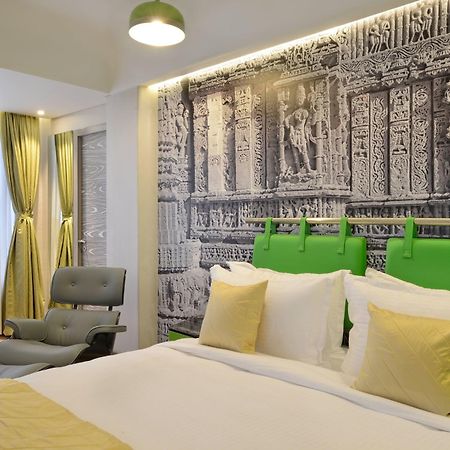 Regenta Central Antarim Ahmedabad Buitenkant foto